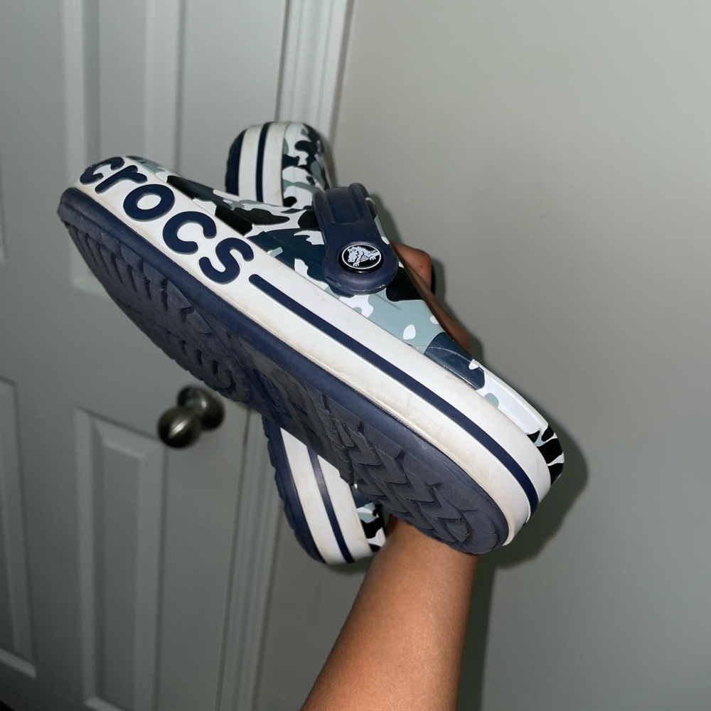 CROCS - Picture 3 of 6